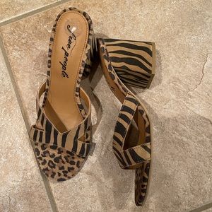 Free People Animal Print Block Heels size 9 slip on